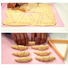 Load image into Gallery viewer, Croissant Mold and Cutter